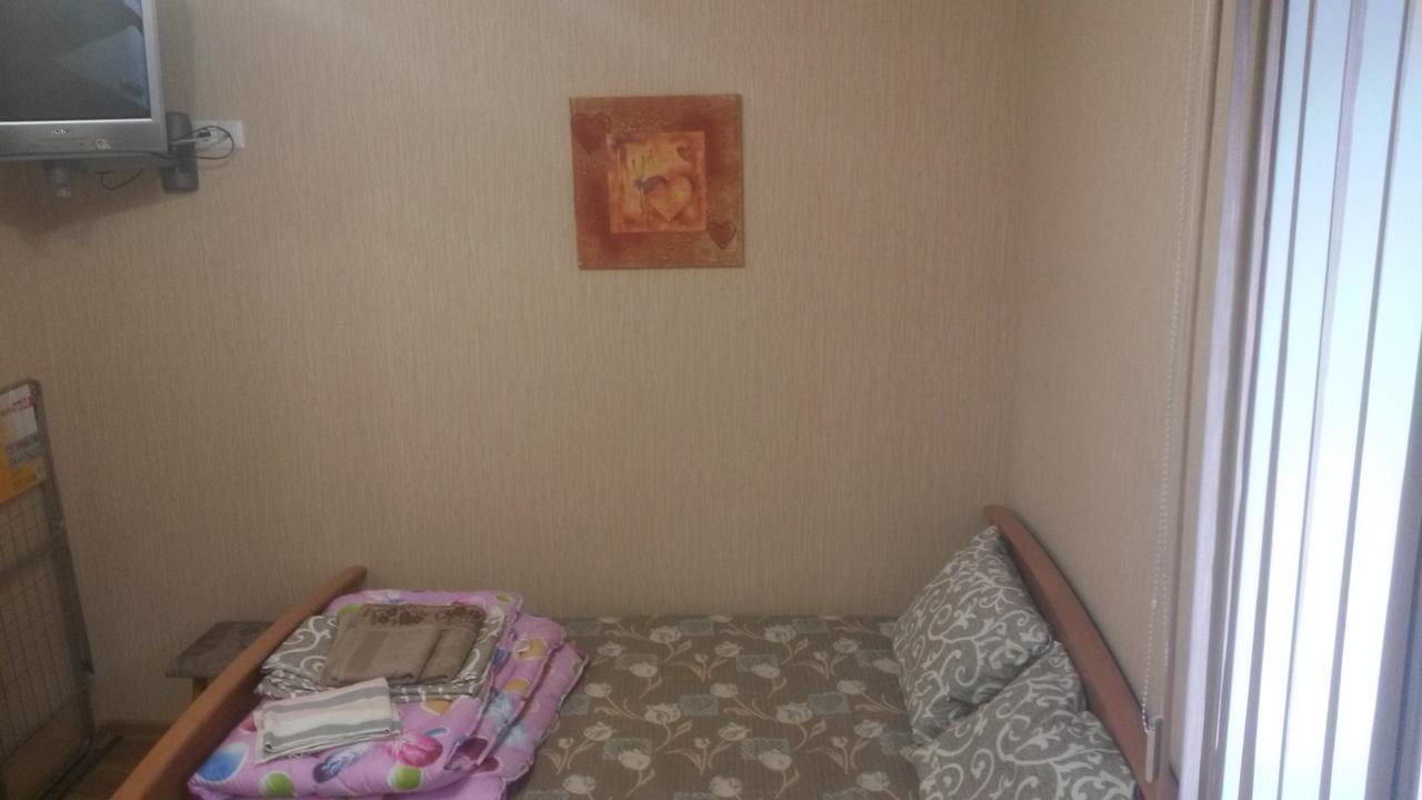 Apartments Darvina 20, Апартаменты На Улдарвина Дом 20 Charkiv Exteriör bild